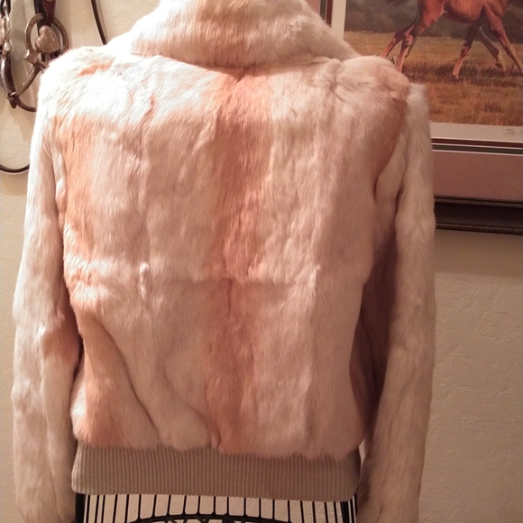 Vintage 1970s Rabbit Fur Jacket Pristine Condition - Picture 7 of 8